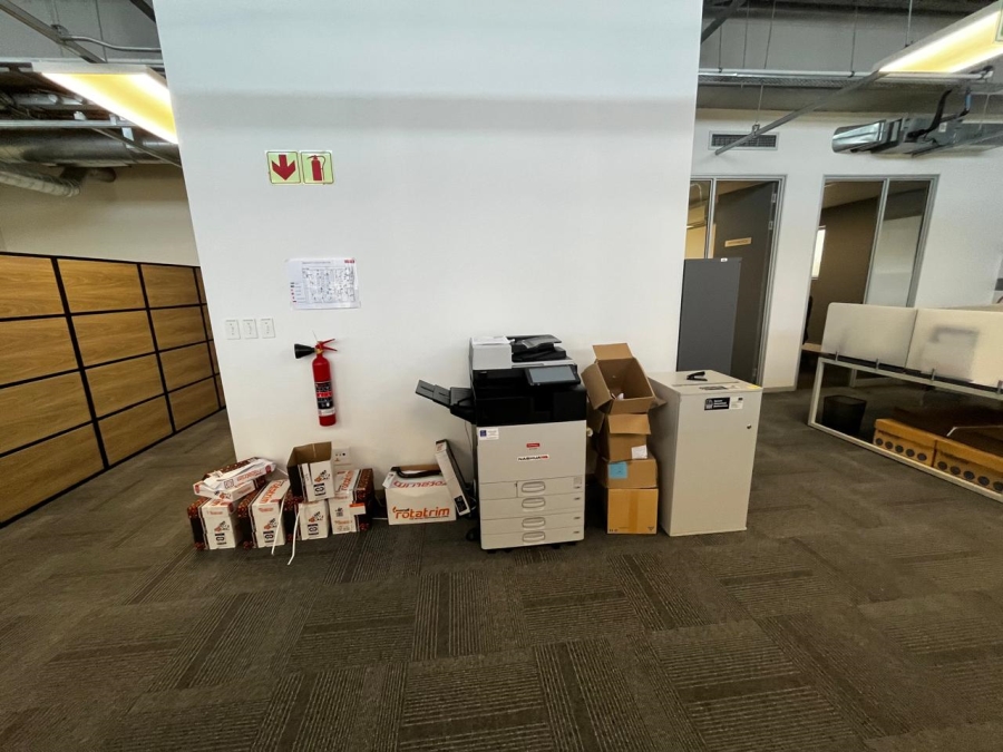 To Let commercial Property for Rent in Bo Oakdale Western Cape